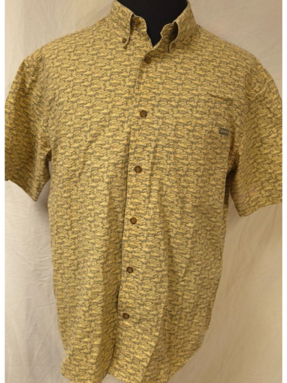 Woolrich Mens Sz (L) All Over Print Cars Leaf Short Sleeve Button Down Shirt